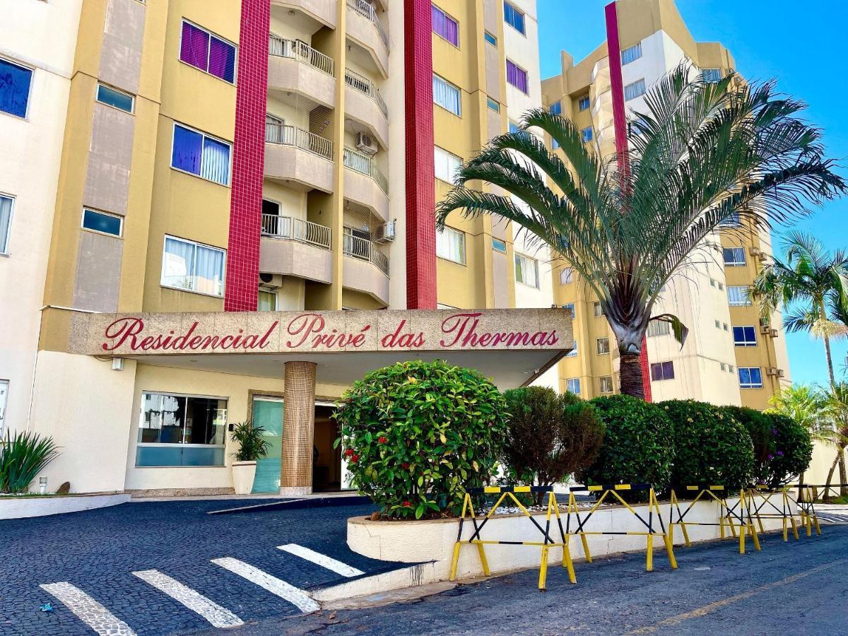 Residencial Prive Thermas I Temporada Holiday home